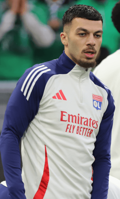 جيورجيس ميكاوتادز